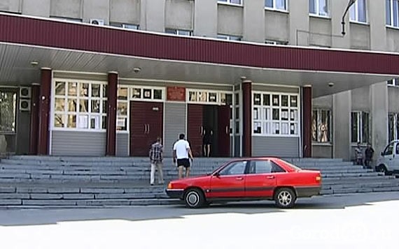 В ВУЗах прошла первая волна зачислений В ВУЗах прошла первая волна зачислений