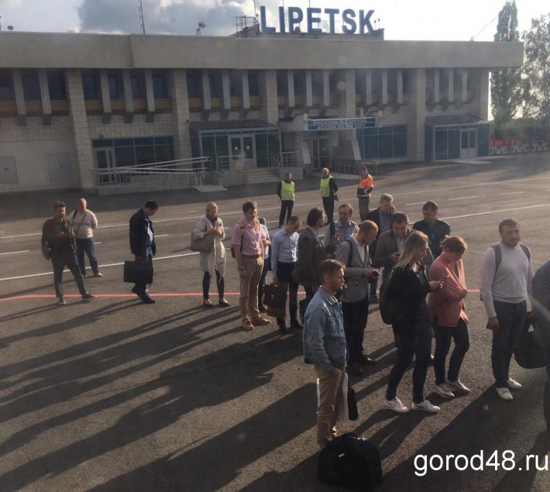 В Липецке покупают автобус за 15,7 млн рублей В Липецке покупают автобус за 15,7 млн рублей