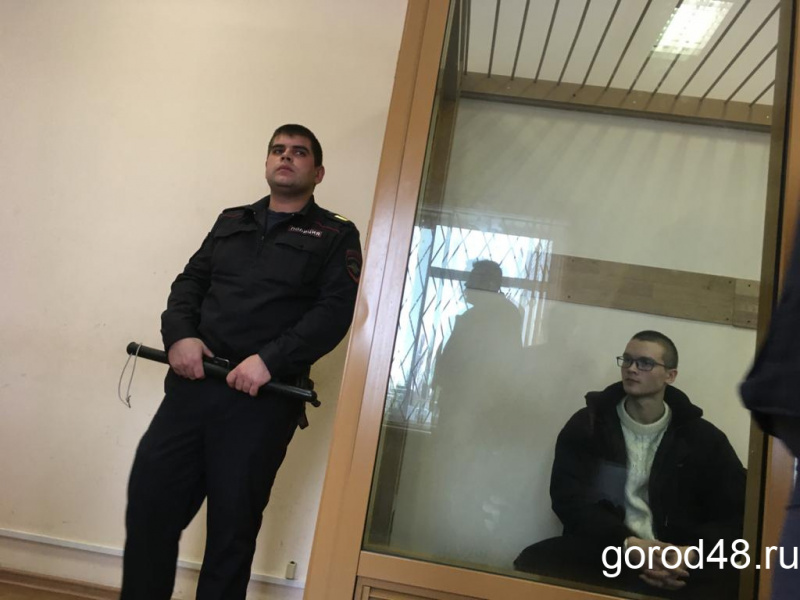 18-летний студент не помнит слов, из-за которых схватился за нож 18-летний студент не помнит слов, из-за которых схватился за нож
