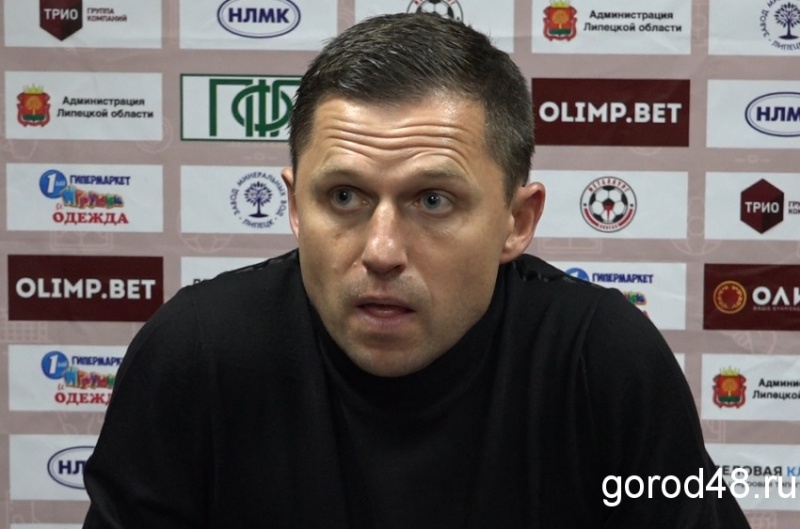 Игорь Семшов: «Пусть меня штрафуют, но судьи сегодняшнего матча *****» Игорь Семшов: «Пусть меня штрафуют, но судьи сегодняшнего матча *****»