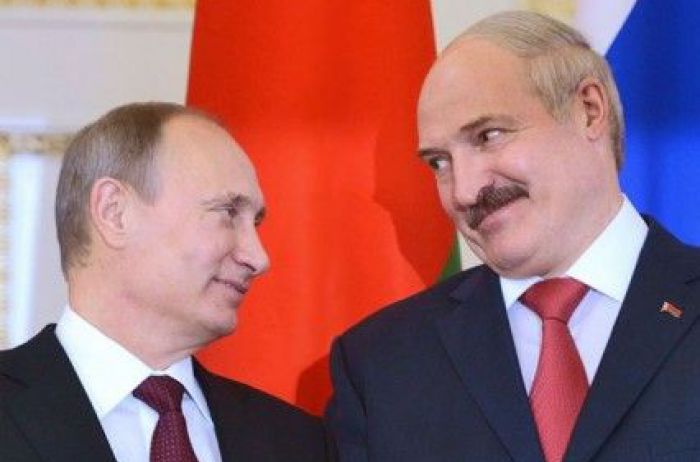 Лукашенко извинился перед Путиным за публичный спор Лукашенко извинился перед Путиным за публичный спор