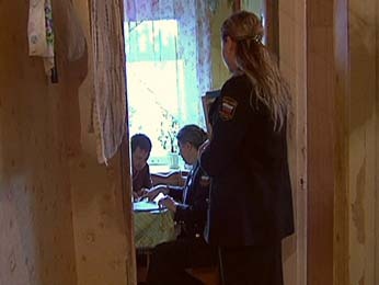 Судебные приставы заставляют липчан платить по коммунальным платежам Судебные приставы заставляют липчан платить по коммунальным платежам