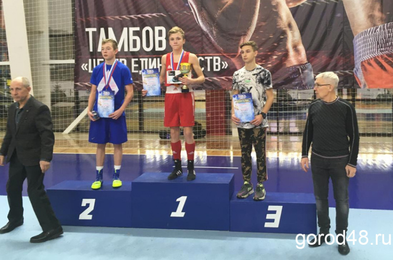В спортивной школе №9 знаменитые тренеры подготовили новую «звездочку» бокса (ФОТО) В спортивной школе №9 знаменитые тренеры подготовили новую «звездочку» бокса (ФОТО)