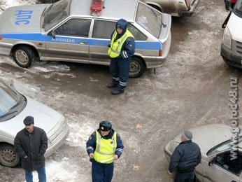 Судебные приставы провели совместный рейд с ГИБДД Судебные приставы провели совместный рейд с ГИБДД