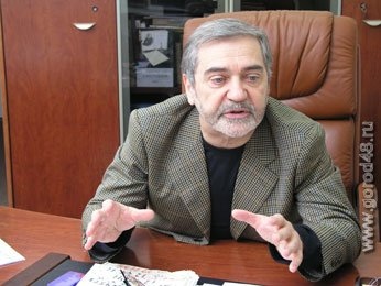 В Липецке открыли мемориальную доску народному артисту РФ Владимиру Пахомову В Липецке открыли мемориальную доску народному артисту РФ Владимиру Пахомову