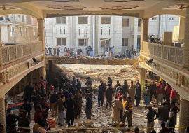 В Пакистане в результате теракта в мечети погибли 28 и пострадали свыше 150 человек