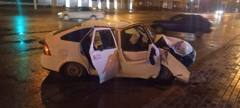 После аварии на улице Гагарина госпитализированы трое