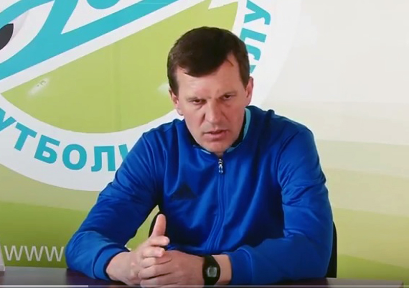 Футболистам Пензы жестко досталось от тренера Футболистам Пензы жестко досталось от тренера