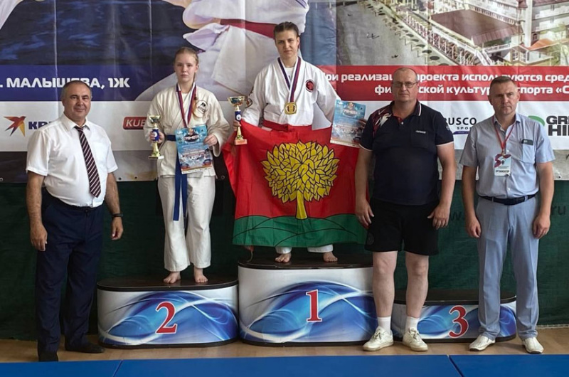 Уваркина выиграла «Кубок Чёрного моря» по рукопашному бою