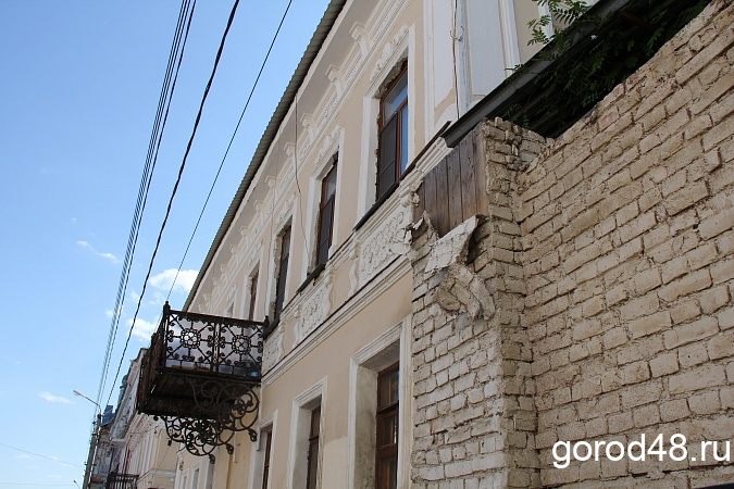 Несколько зданий в Ельце суд обязал взять под охрану как объекты культурного наследия 