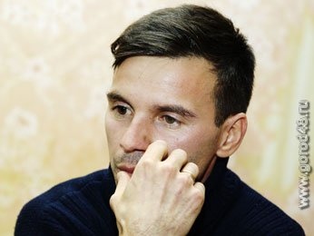 Липецкий поэт получил от Людмилы Путиной именные часы Липецкий поэт получил от Людмилы Путиной именные часы