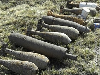 Завершились раскопки склада боеприпасов в Тербунском районе Завершились раскопки склада боеприпасов в Тербунском районе
