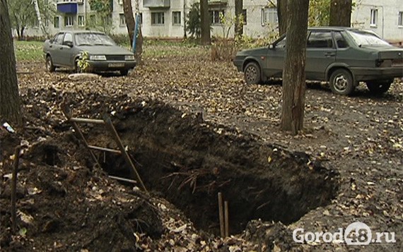 В легкоатлетический манеж не могут подать тепло В легкоатлетический манеж не могут подать тепло