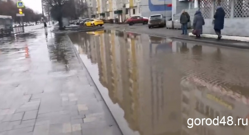 Рядом со «Звездным» появился бассейн Рядом со «Звездным» появился бассейн