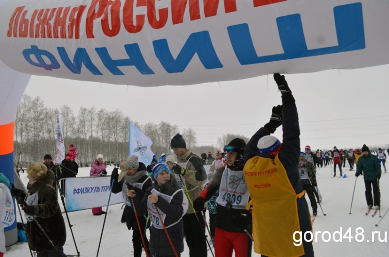 Победителем скандальной «Лыжни России» в Липецке стал 37-летний гонщик Победителем скандальной «Лыжни России» в Липецке стал 37-летний гонщик