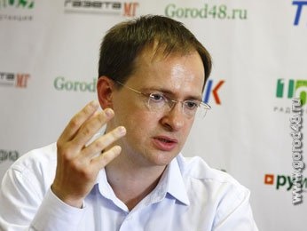 Липецкий депутат получил благодарность президента за «Мифы о России» Липецкий депутат получил благодарность президента за «Мифы о России»