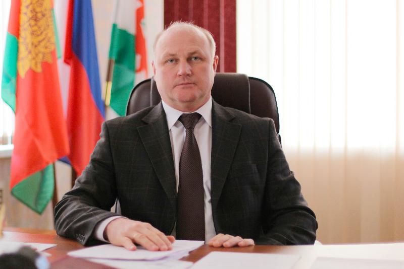 Редактор газеты плюнул в душу мэра Ельца Редактор газеты плюнул в душу мэра Ельца