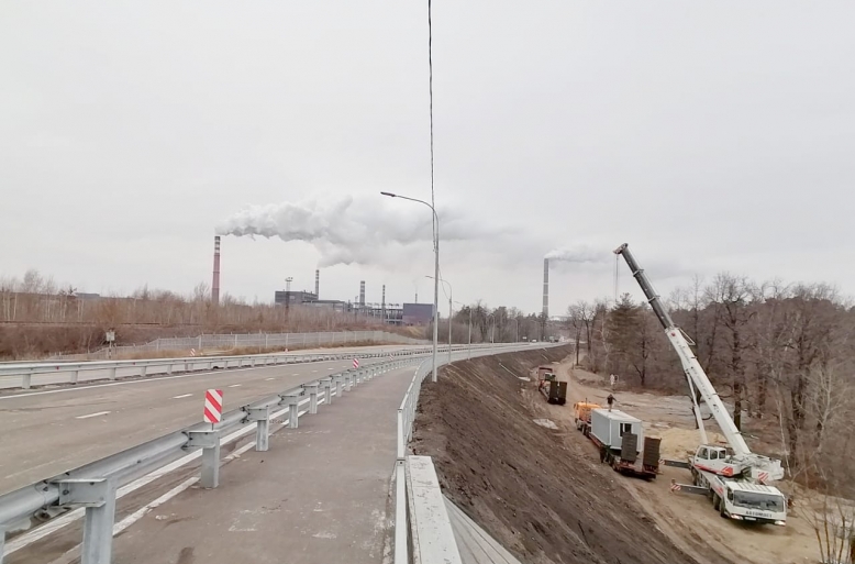 На путепроводе в Новой Жизни приступили к работам по организации безопасного движения На путепроводе в Новой Жизни приступили к работам по организации безопасного движения