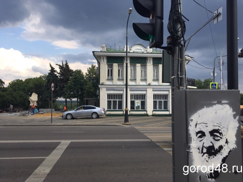 В Липецке появилось культурное граффити В Липецке появилось культурное граффити