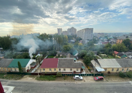 Липчане жалуются на дым и гарь: в частном секторе жгут бурьян и мусор 