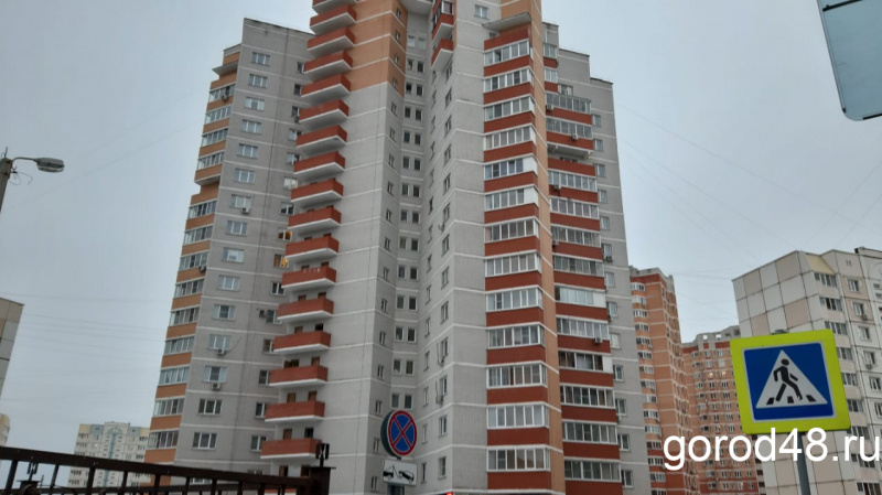 Юноша упал с 15-го этажа в 26-м микрорайоне Юноша упал с 15-го этажа в 26-м микрорайоне
