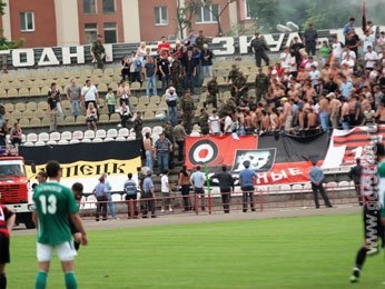 Матч «Металлург» - «Анжи» липчане досматривали стоя Матч «Металлург» - «Анжи» липчане досматривали стоя