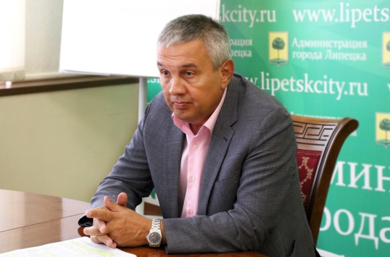 Бывший начальник липецкого спорта теперь будет развивать комплекс «Пламя» Бывший начальник липецкого спорта теперь будет развивать комплекс «Пламя»