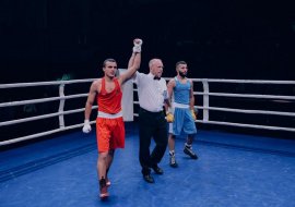 Боксёр из Тербунов завоевал звание мастера спорта России на глазах Олега Саитова и других легенд