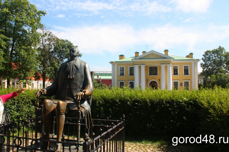 Петербург липецк. Липецк-Санкт-Петербург. СПБ Липецк. Экскурсии в Санкт-Петербург из Липецка. Липецк и Питер фото.