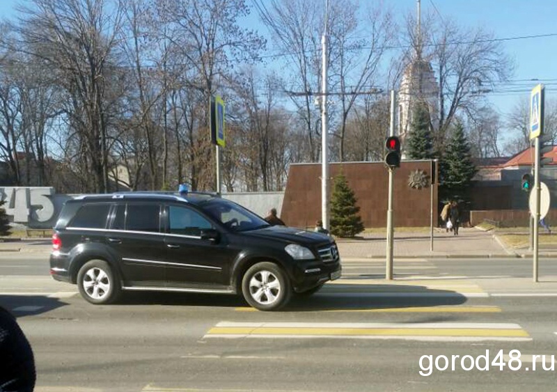 Госавтоинспекция оштрафовала водителя липецкого губернатора Госавтоинспекция оштрафовала водителя липецкого губернатора