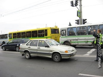 В Липецке пострадала пассажирка автобуса В Липецке пострадала пассажирка автобуса