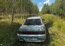 Угнанный в Грязях «ВАЗ-21101» застрял на просёлочной дороге