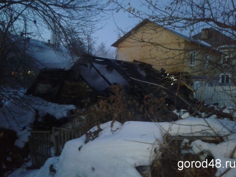 Три человека погибли в пожаре в Липецке Три человека погибли в пожаре в Липецке