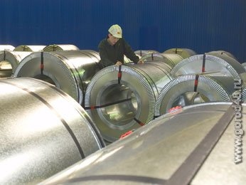 НЛМК продолжает реализацию программы «Молодой специалист» НЛМК продолжает реализацию программы «Молодой специалист»