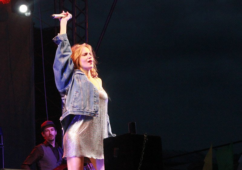 Что было на концерте глюкозы в красноярске. Что было на концерте глюкозы в красноярске. Глюкоза 2023. Что было на концерте глюкозы в красноярске. Глюкоза концерт.