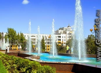 Фонтаны включали для гостей Липецка Фонтаны включали для гостей Липецка