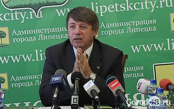 Вице-мэр прокомментировал повышение зарплат чиновникам Вице-мэр прокомментировал повышение зарплат чиновникам