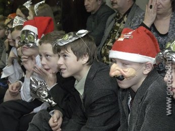 Родители каждого третьего школьника области доплачивают за питание детей Родители каждого третьего школьника области доплачивают за питание детей