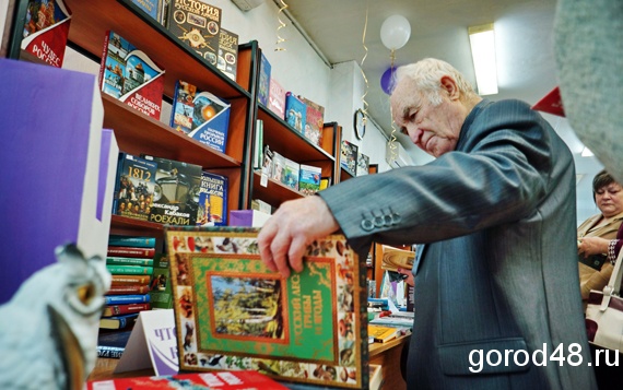 Гостей «Библионочи» ждёт кукольный спектакль Гостей «Библионочи» ждёт кукольный спектакль