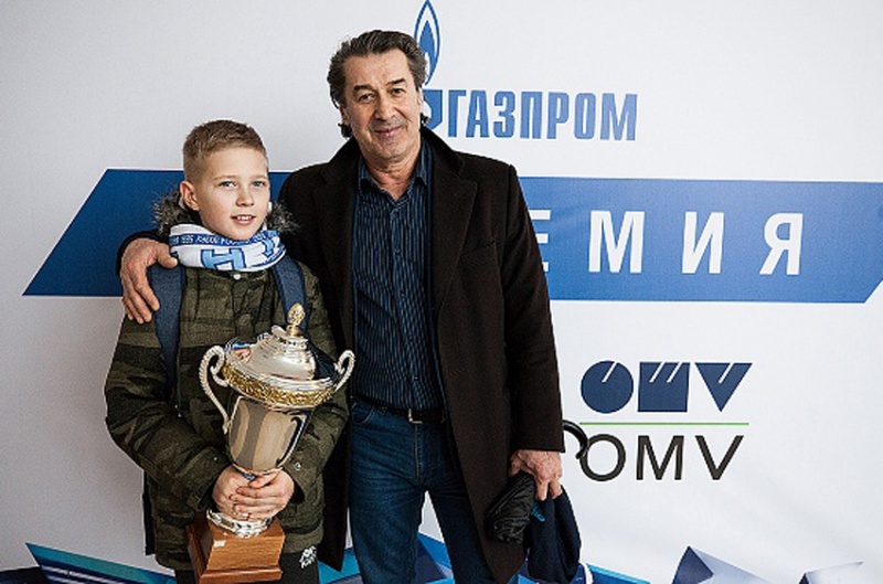 Юный воспитанник липецкого «Металлурга» исполнил мечту тысяч мальчишек – попал в «Зенит» Юный воспитанник липецкого «Металлурга» исполнил мечту тысяч мальчишек – попал в «Зенит»