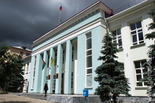У горсовета обокрали автомобиль сотрудника ЛРО "Единая Россия" У горсовета обокрали автомобиль сотрудника ЛРО "Единая Россия"