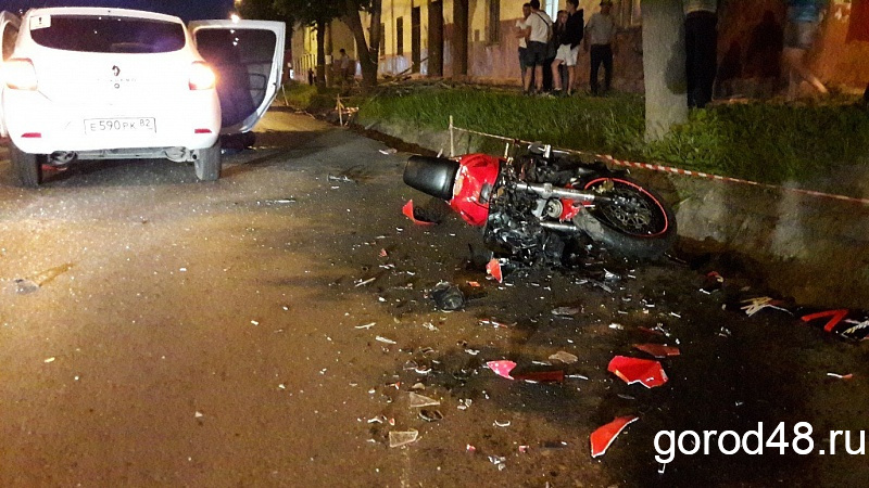 Суд назвал обоюдной вину водителя иномарки и погибшего мотоциклиста в аварии с тяжкими последствиями Суд назвал обоюдной вину водителя иномарки и погибшего мотоциклиста в аварии с тяжкими последствиями