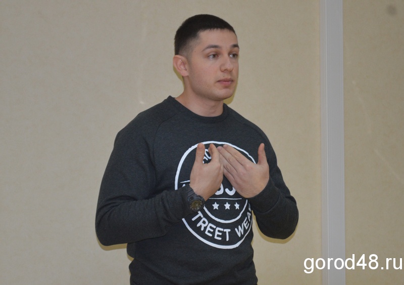 Сотрудник Росгвардии, которого обвиняют в избиении граждан: «Они напали на меня первыми» (ФОТО) Сотрудник Росгвардии, которого обвиняют в избиении граждан: «Они напали на меня первыми» (ФОТО)