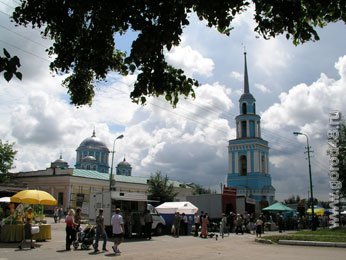 У Лебедяни появились собственные герб и флаг У Лебедяни появились собственные герб и флаг