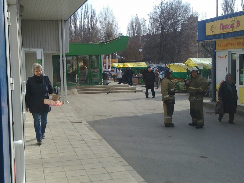 На рынке нашли подозрительный предмет На рынке нашли подозрительный предмет