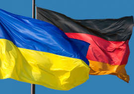 Австралия и Германия эвакуируют своих дипломатов из Украины