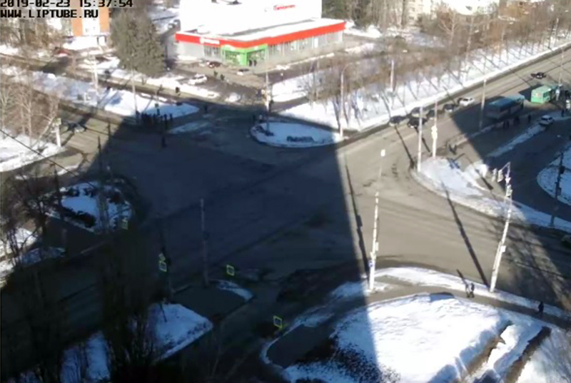В Липецке пенсионерку обокрали на пешеходном переходе В Липецке пенсионерку обокрали на пешеходном переходе
