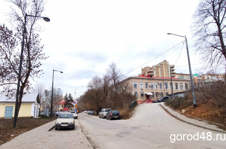 В пятницу, 4 декабря, ограничат сквозное движение по улице Кузнечная В пятницу, 4 декабря, ограничат сквозное движение по улице Кузнечная