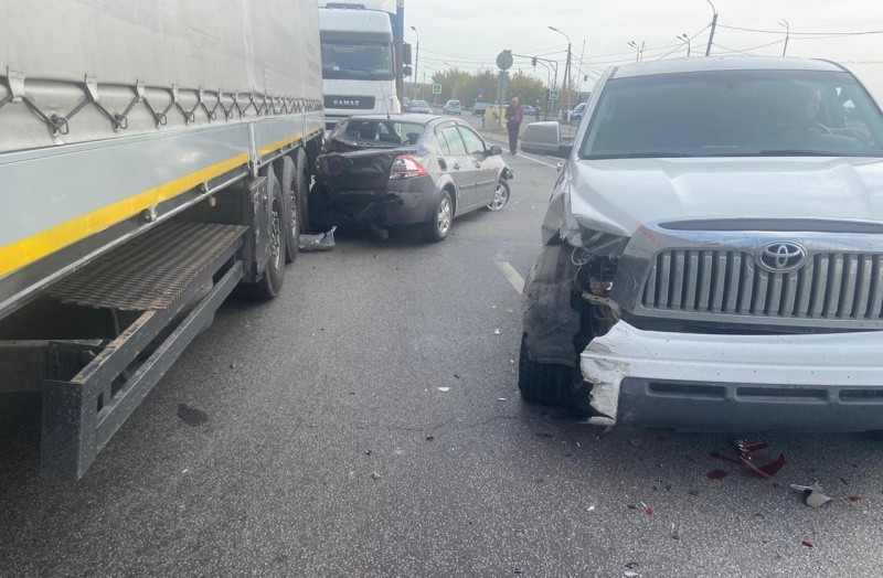 В массовой аварии на тамбовской трассе пострадала 2-летняя девочка В массовой аварии на тамбовской трассе пострадала 2-летняя девочка