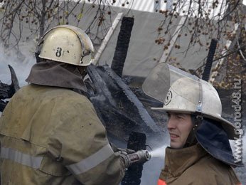 Липчанин пытался сжечь жилой дом Липчанин пытался сжечь жилой дом